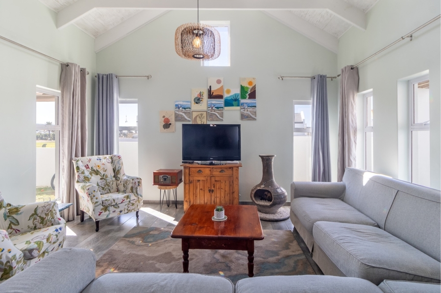 4 Bedroom Property for Sale in Shelley Point Western Cape